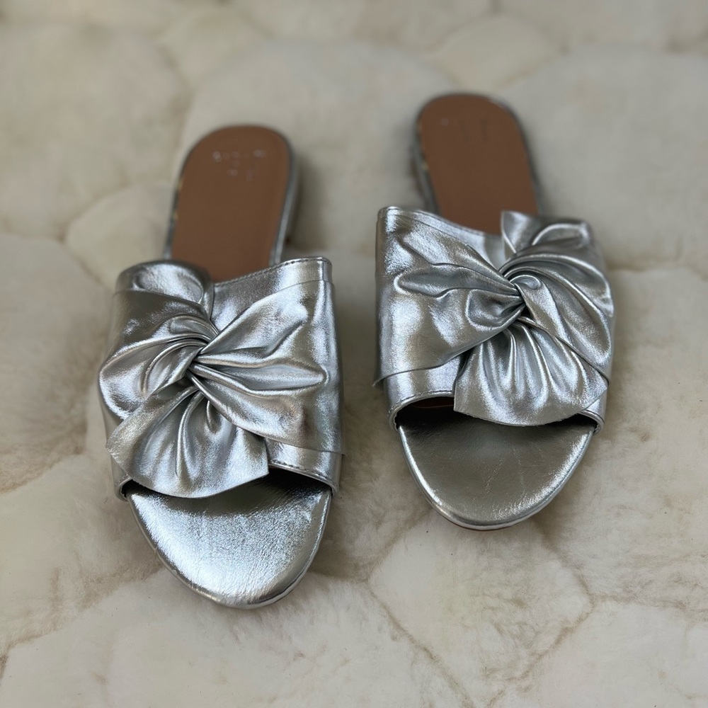 A NEW DAY SANDAL